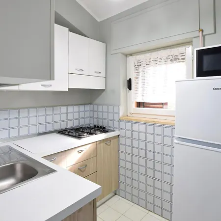 Gorgeous In With Swimming Pool Apartment Drapia