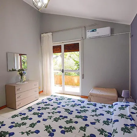 Gorgeous In With Swimming Pool Appartamento *